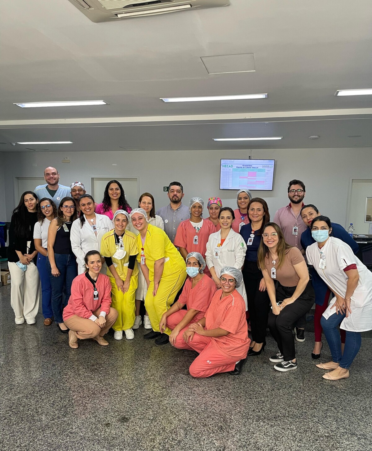 programa-saude-em-nossas-maos-chega-ao-hecad-para-reducao-de-infeccoes-na-uti